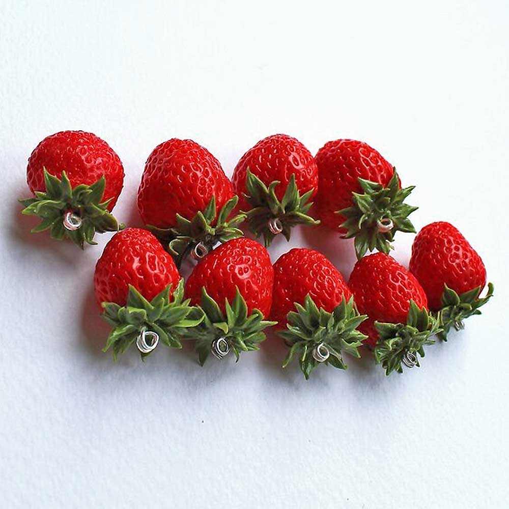 Sweet Life: Strawberry Beads Polymer Clay.